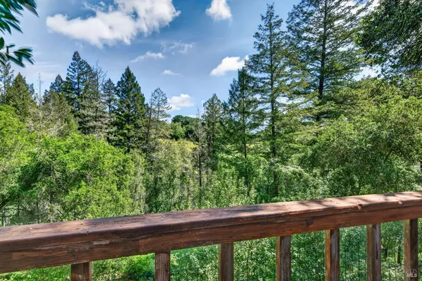 $2,500,000 | 2348 Mill Creek Lane, Healdsburg, CA 95448