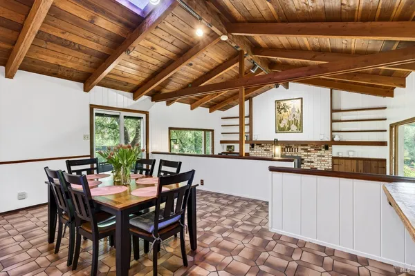 $2,500,000 | 2348 Mill Creek Lane, Healdsburg, CA 95448