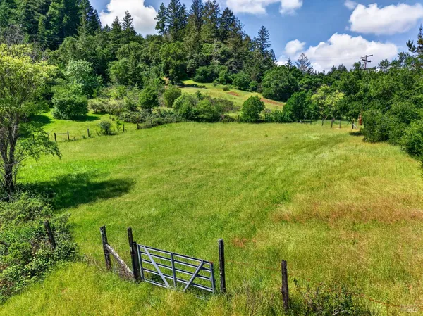 $2,500,000 | 2348 Mill Creek Lane, Healdsburg, CA 95448