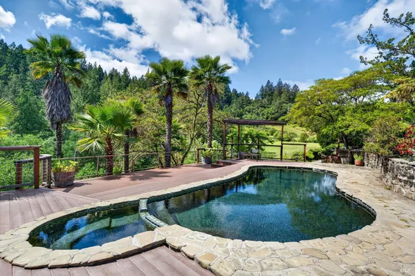 $2,500,000 | 2348 Mill Creek Lane, Healdsburg, CA 95448