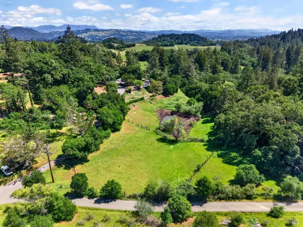 $2,500,000 | 2348 Mill Creek Lane, Healdsburg, CA 95448