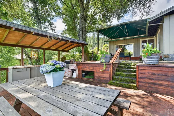 $2,500,000 | 2348 Mill Creek Lane, Healdsburg, CA 95448