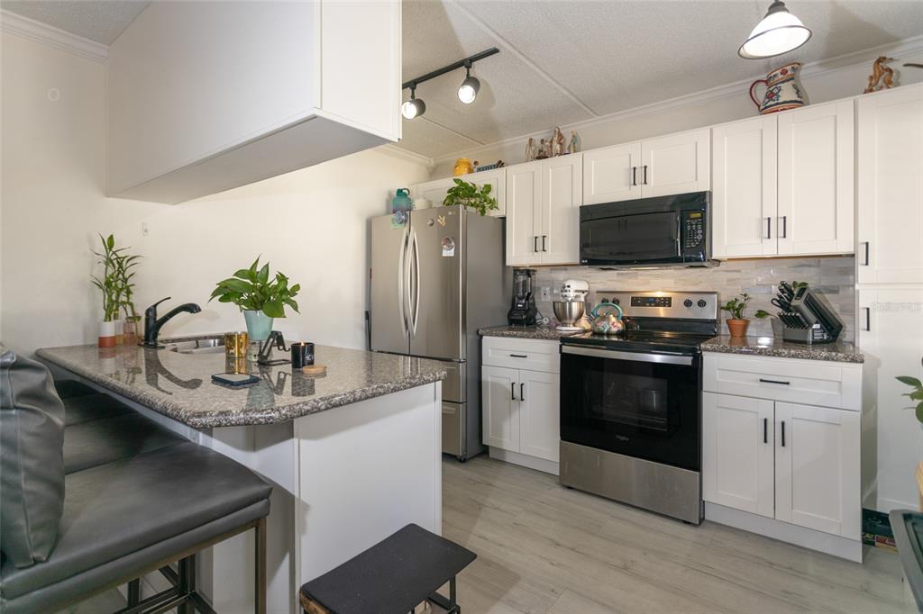 1601 Big Tree Road, Unit 601 South Daytona, FL 32119 - Photo 4 of 18