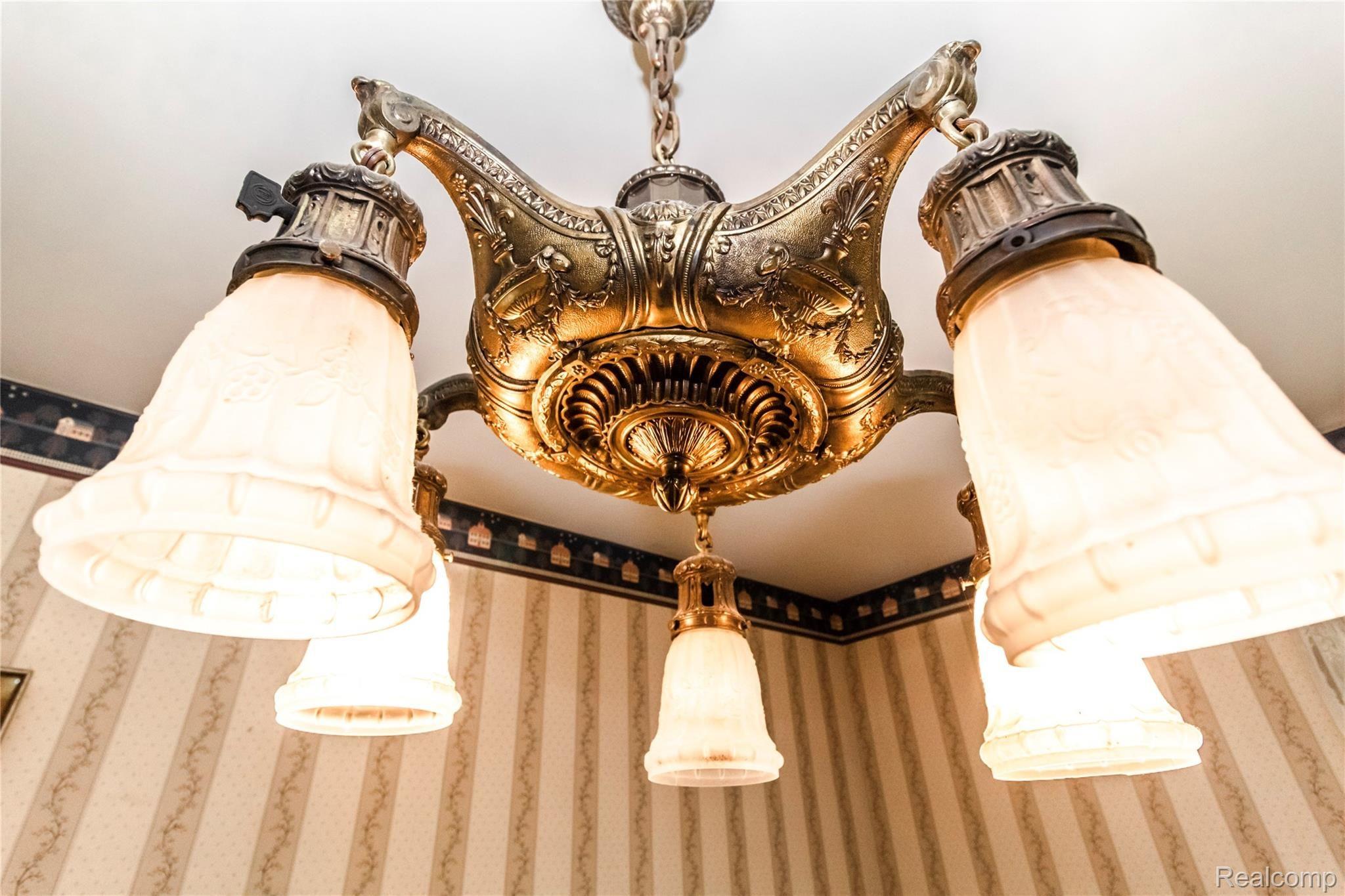 4146 Mitchell Road Lapeer, MI 48446 - Photo 18 of 65 Antique Fixtures.jpg