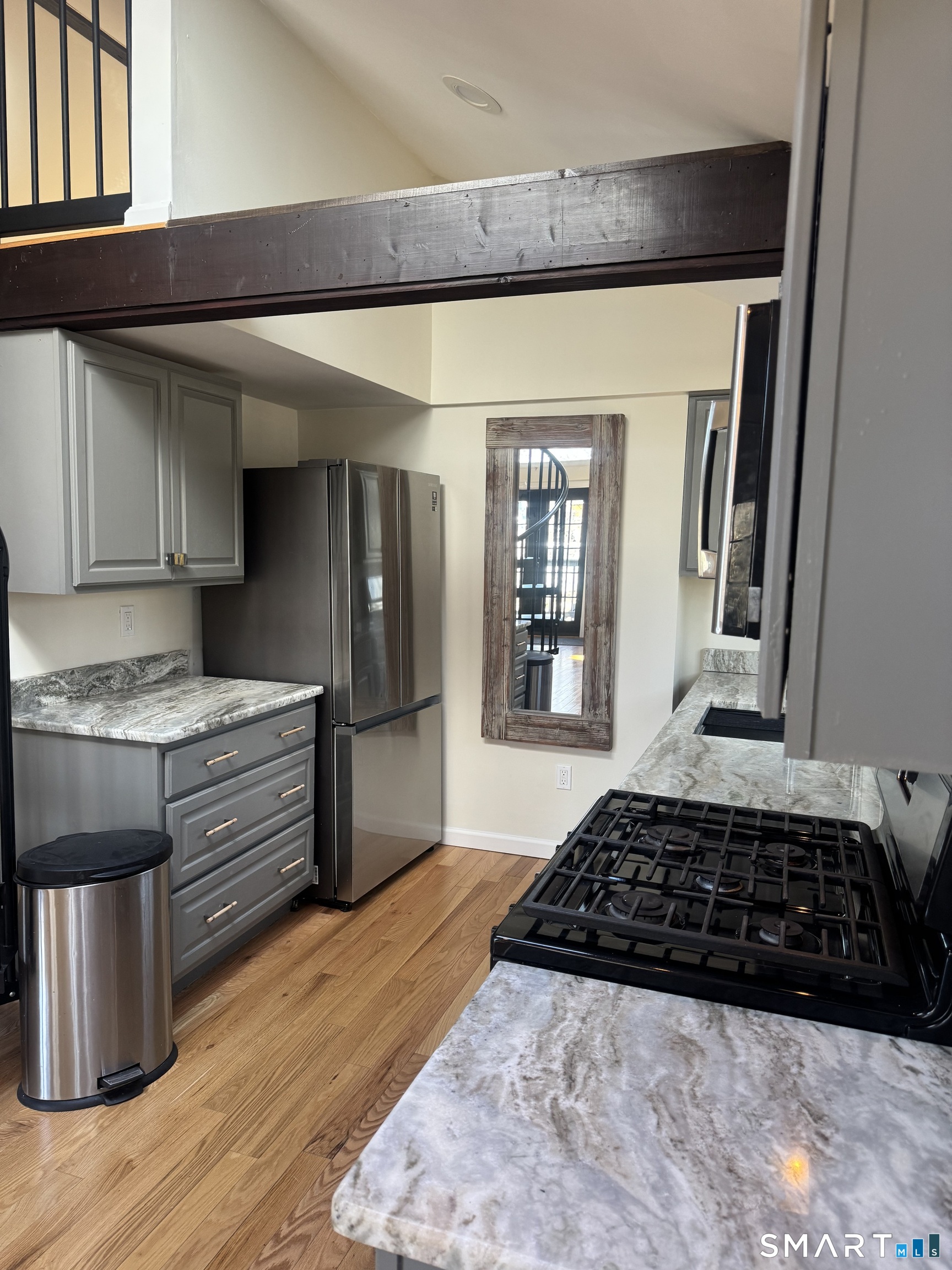 287 Durham Road Madison, CT 06443 - Photo 2 of 22