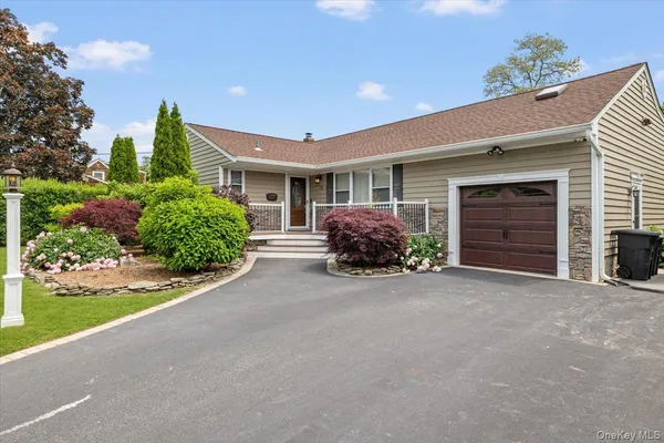 $20,000 | 13 Colonial Lane, Bellport, NY 11713