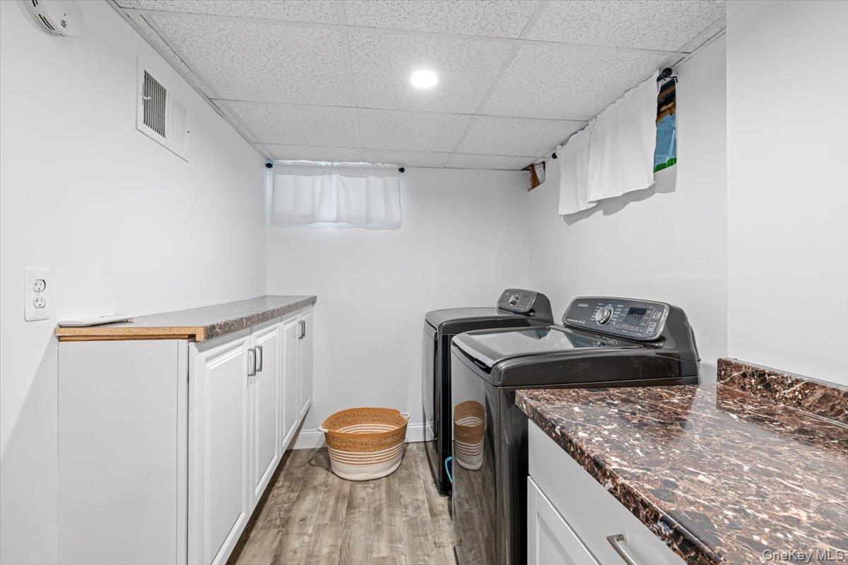 13 Colonial Lane Bellport, NY 11713 - Photo 34 of 39