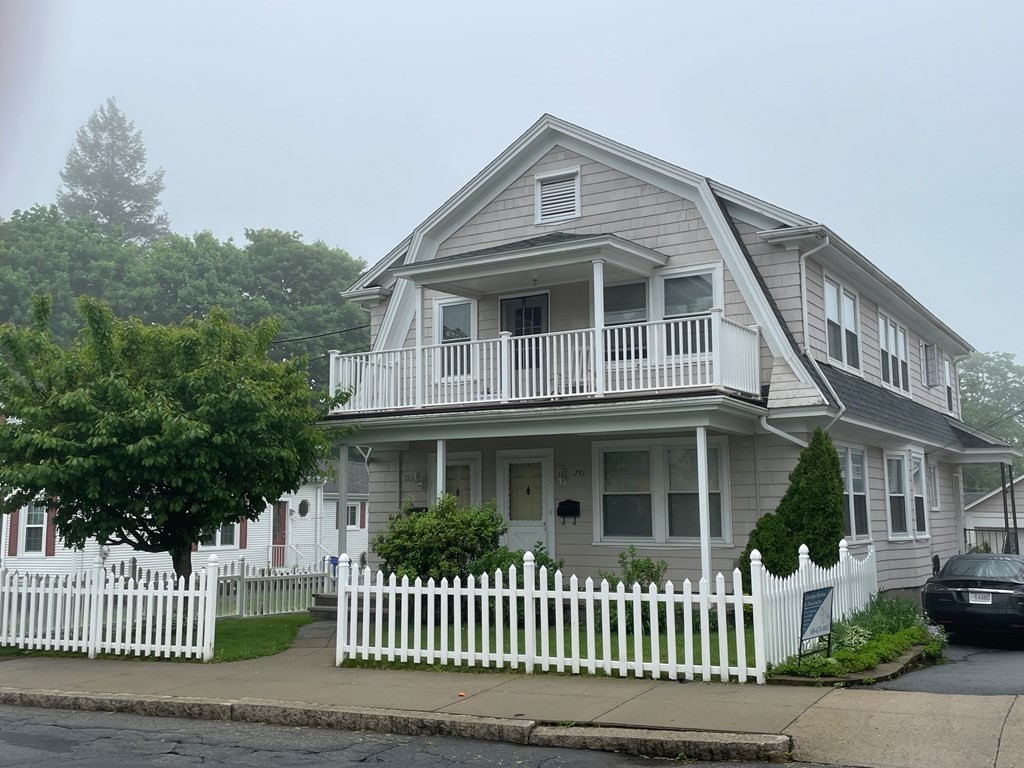 721 New Boston Road Fall River, MA 02720 - Photo 1 of 21 Gallery Image 1