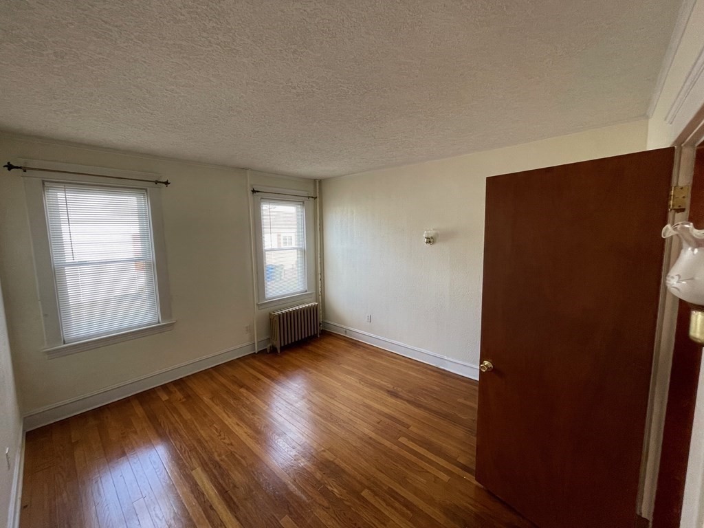 721 New Boston Road Fall River, MA 02720 - Photo 4 of 21 Gallery Image 4