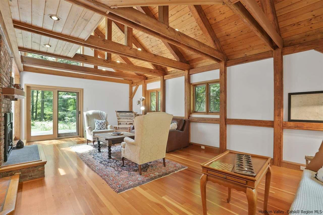 48 Rock Ridge Road New Paltz, NY 12561 - Photo 9 of 35 a living room with furniture