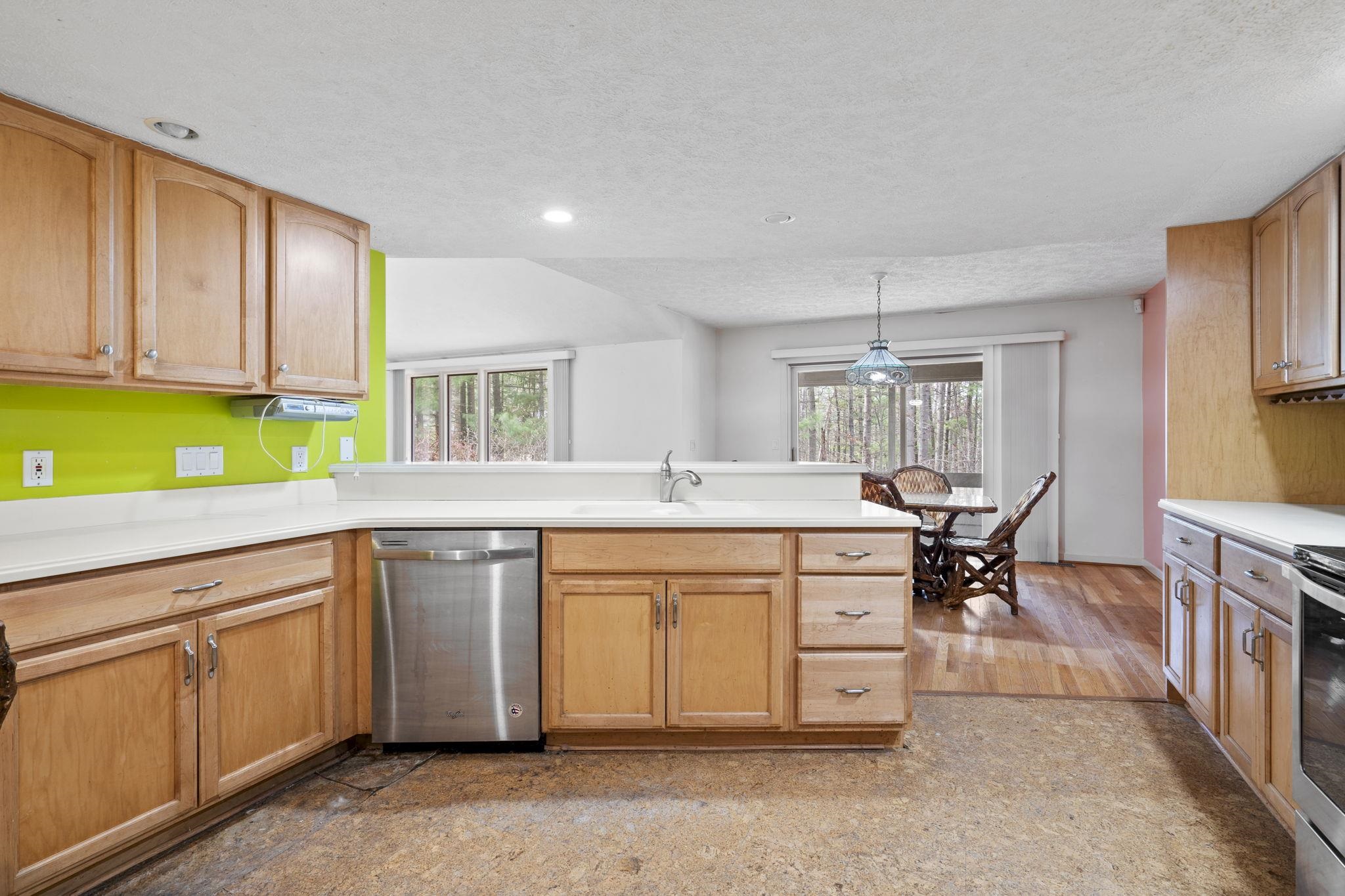 6475 Mission Ridge Traverse City, MI 49686 - Photo 2 of 56