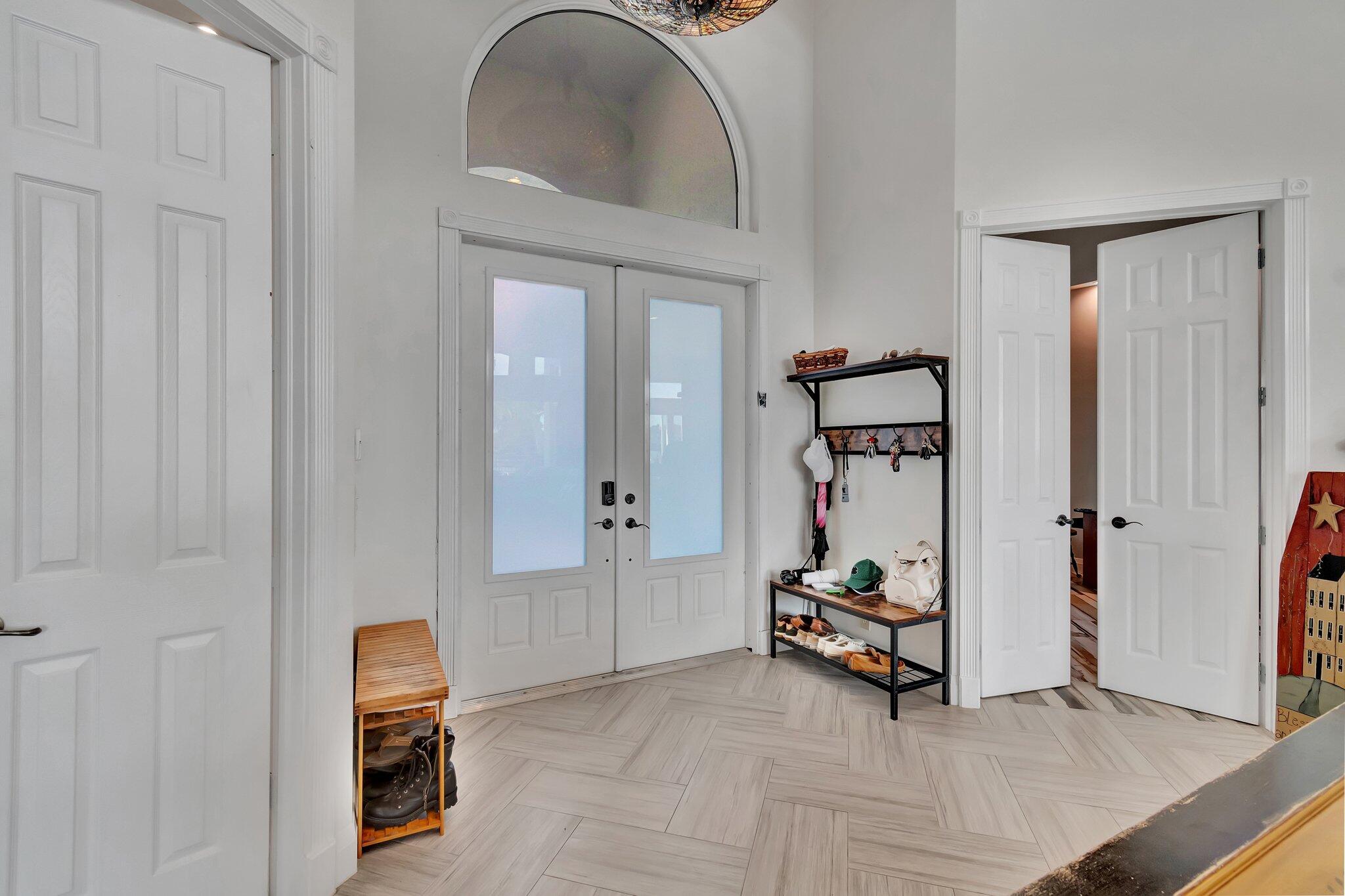 8200 Muirhead Circle Boynton Beach, FL 33472 - Photo 6 of 110 9-web-or-mls-DSC_6723