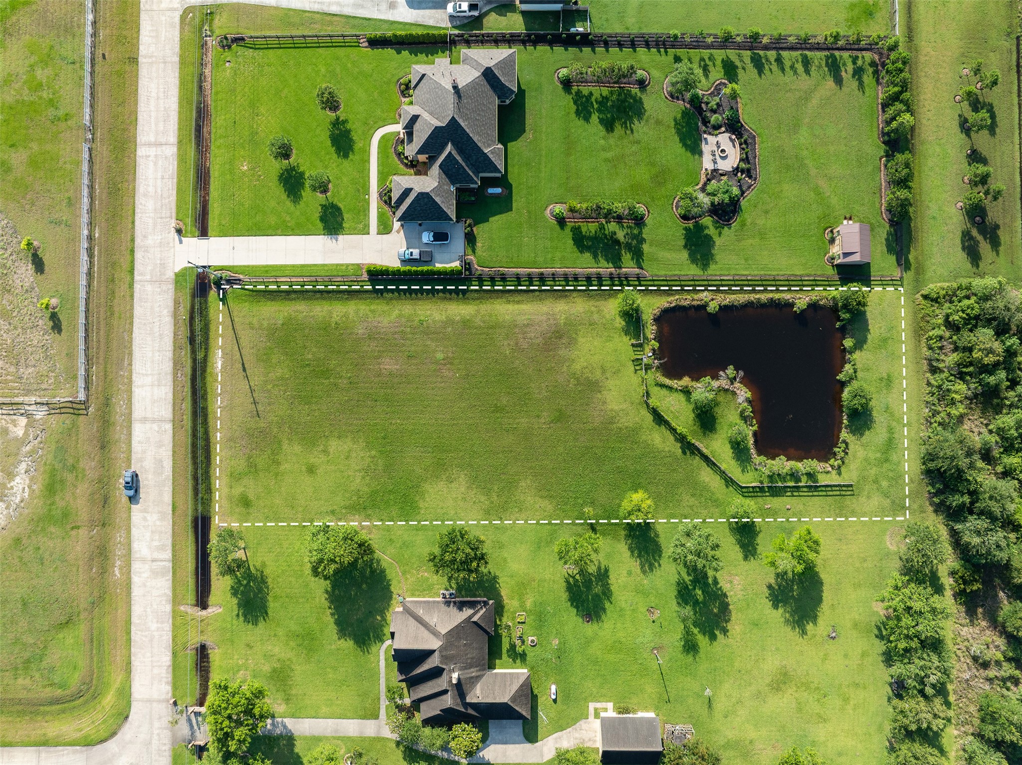 7706 Pebble Hill Lane Rosharon, TX 77583 - Photo 4 of 16 view of a tennis court