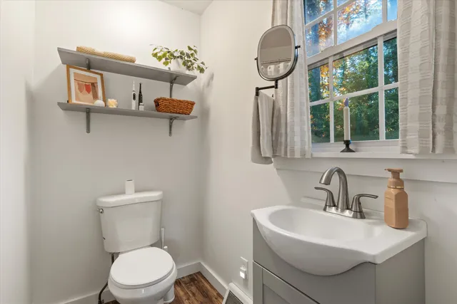 $565,000 | 67 Swiggey Brook Road, Chichester, NH 03258