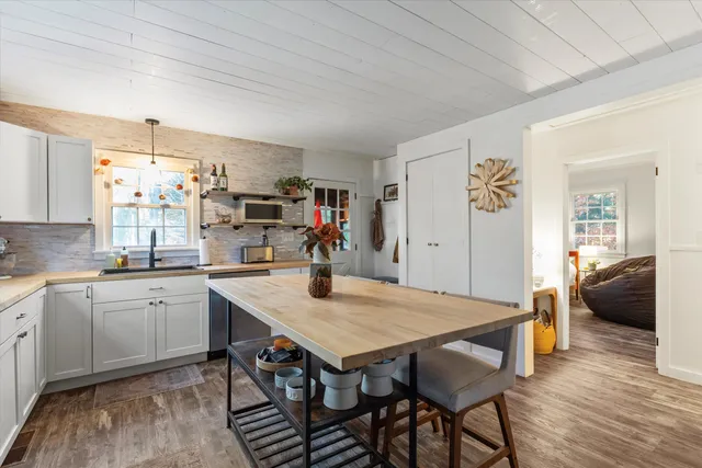 $565,000 | 67 Swiggey Brook Road, Chichester, NH 03258