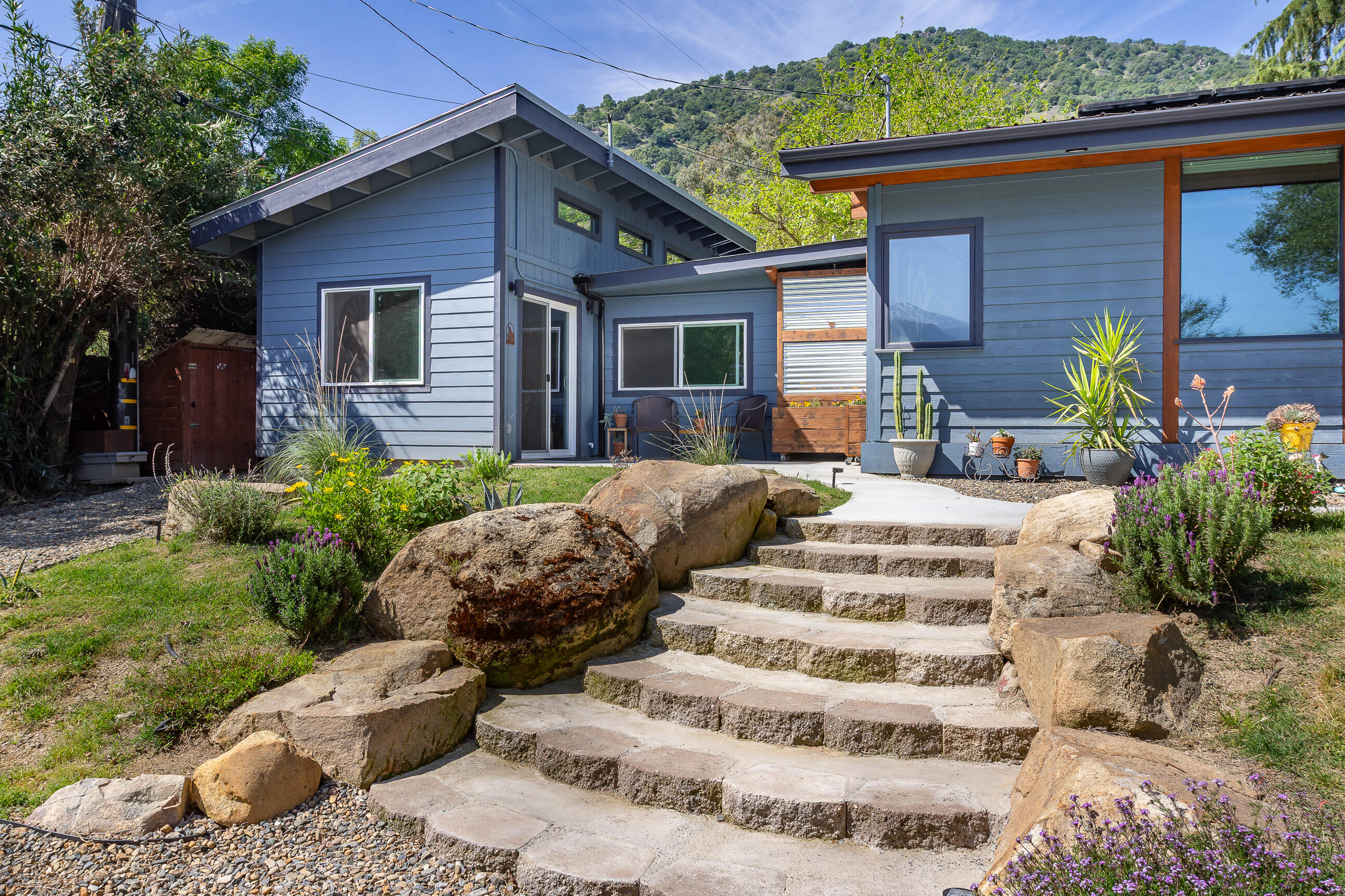 42729 North Fork Drive Three Rivers, CA 93271 - Photo 37 of 38 -