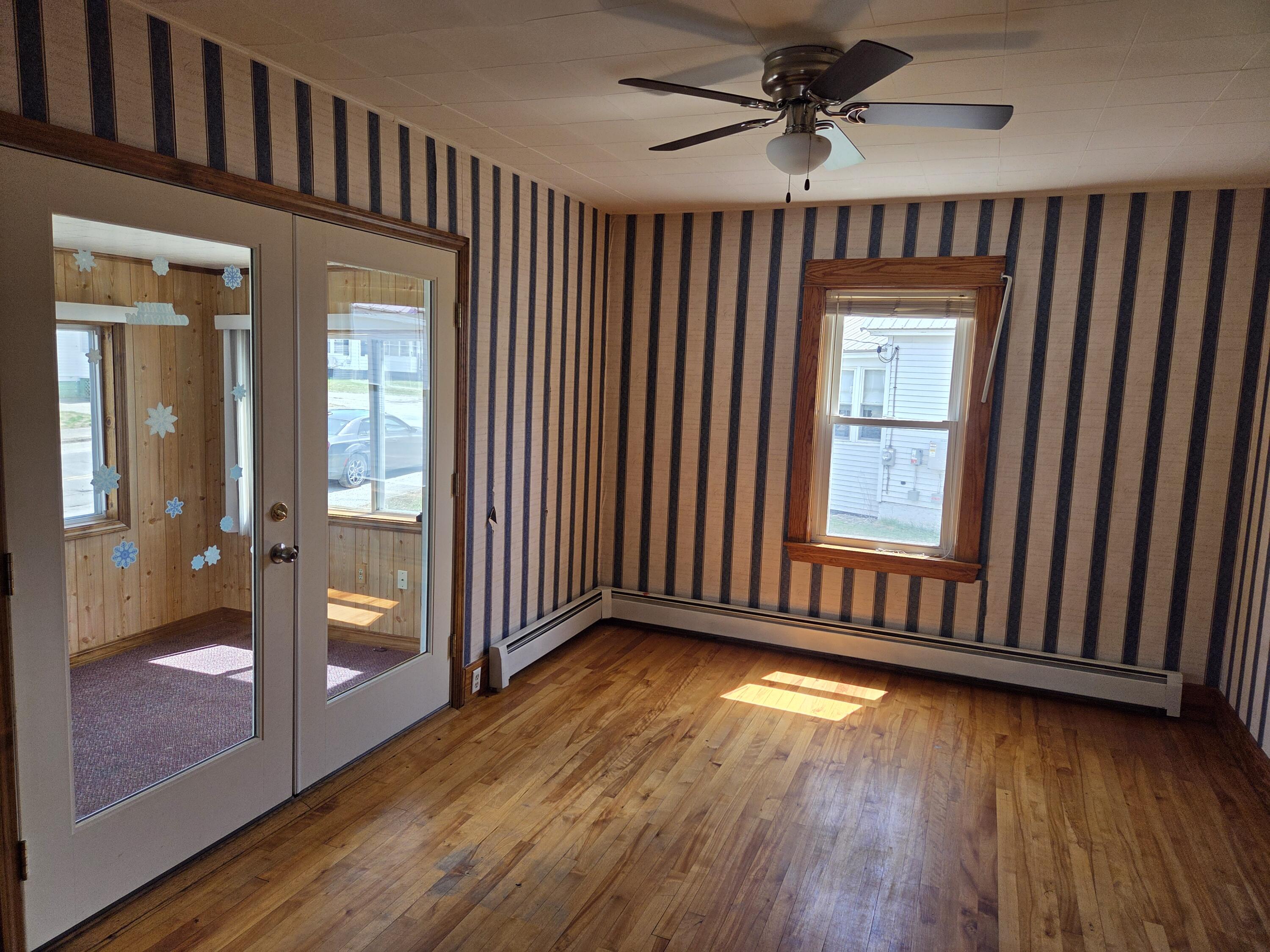 90 Bates Street Millinocket, ME 04462 - Photo 3 of 28