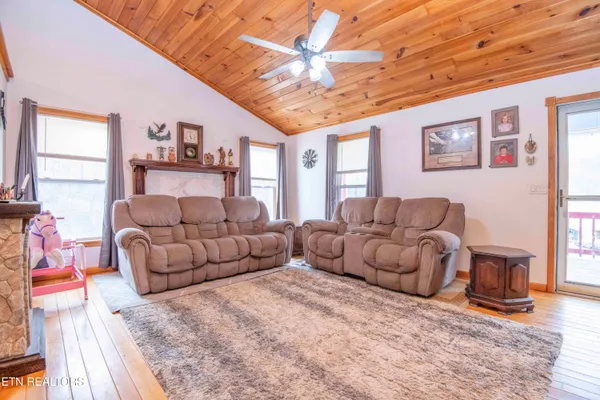 $515,000 | 106 County Road 189, Decatur, TN 37322