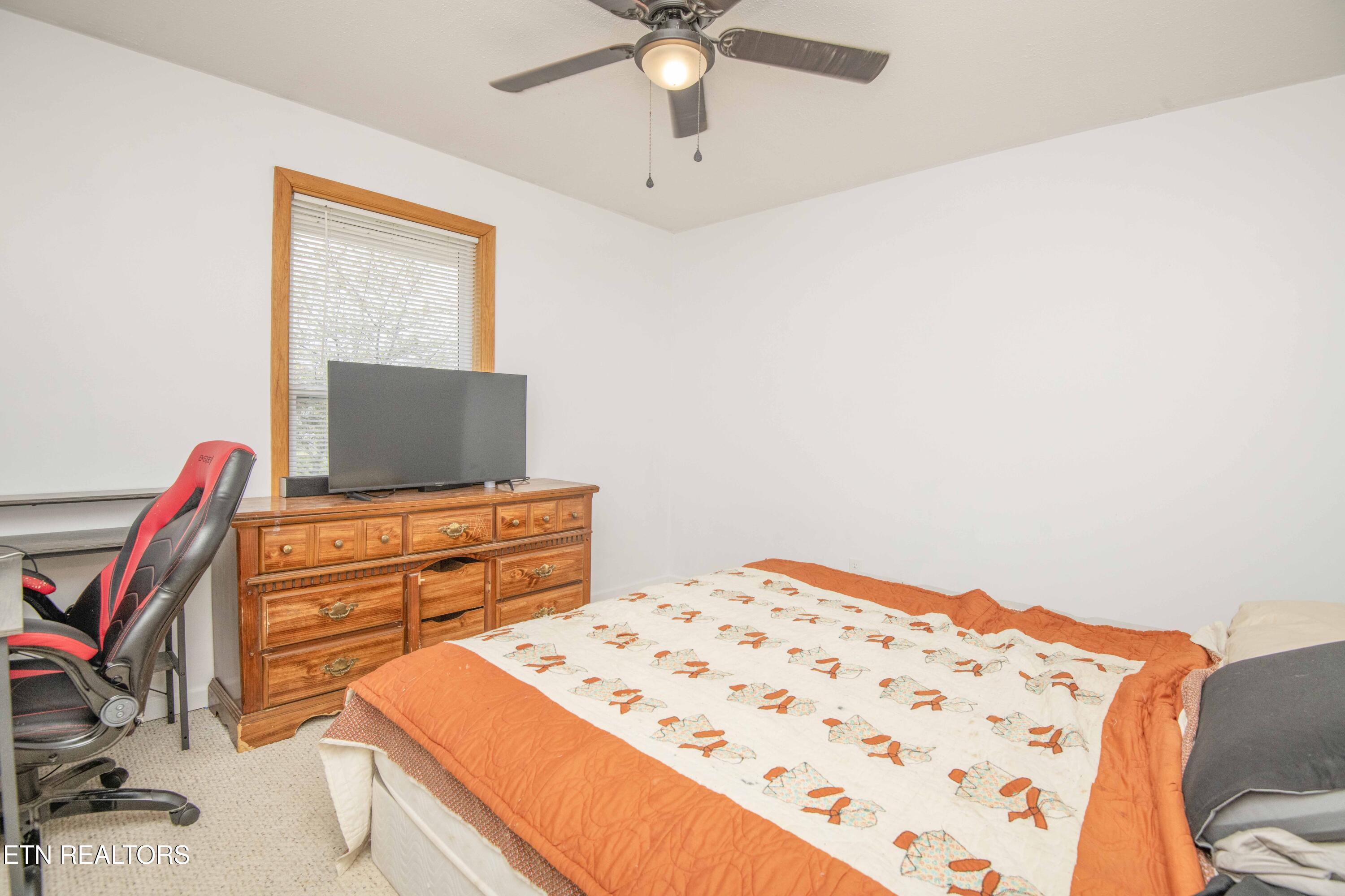 106 County Road 189 Decatur, TN 37322 - Photo 32 of 57 second bed 2_1