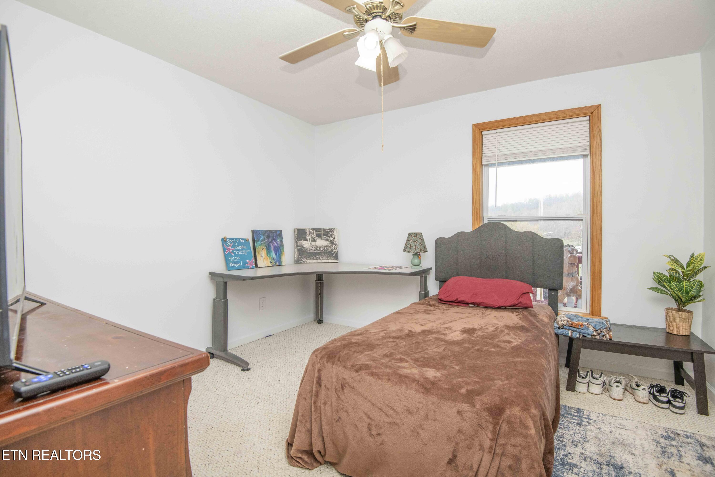 106 County Road 189 Decatur, TN 37322 - Photo 36 of 57 third bed 2_1