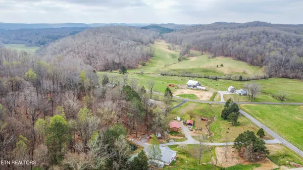 $515,000 | 106 County Road 189, Decatur, TN 37322