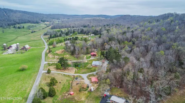 $515,000 | 106 County Road 189, Decatur, TN 37322