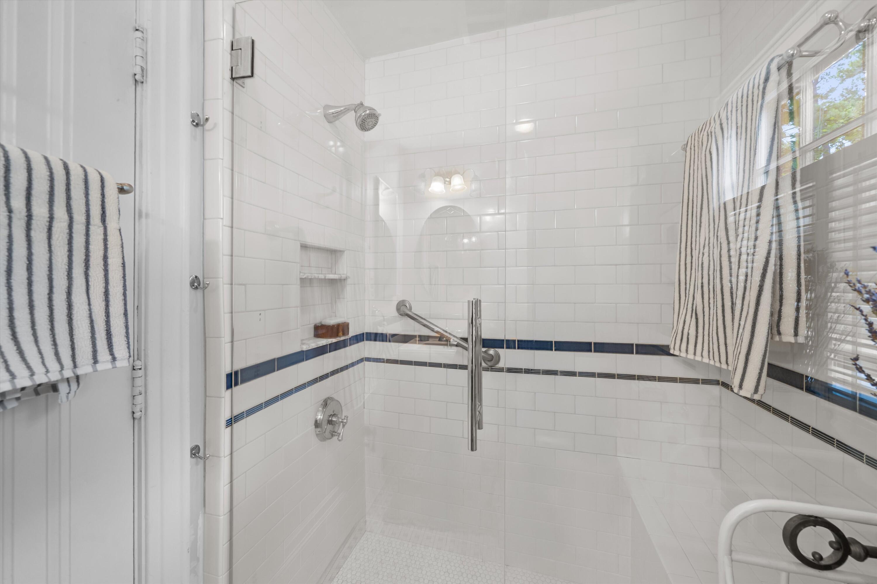 2011 Day Street Ann Arbor, MI 48104 - Photo 35 of 59 2nd Floor Full Bath