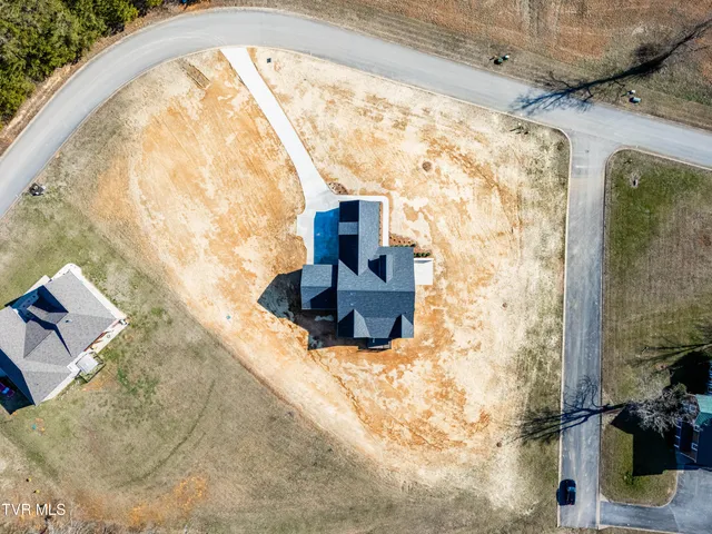 $849,000 | 294 River Pointe Drive, Greeneville, TN 37743