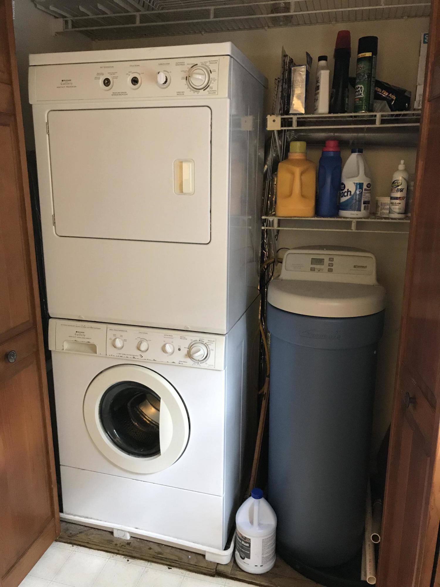 2486 Maco Road Northeast Leland, NC 28451 - Photo 23 of 43 Washer & Dryer to Convey