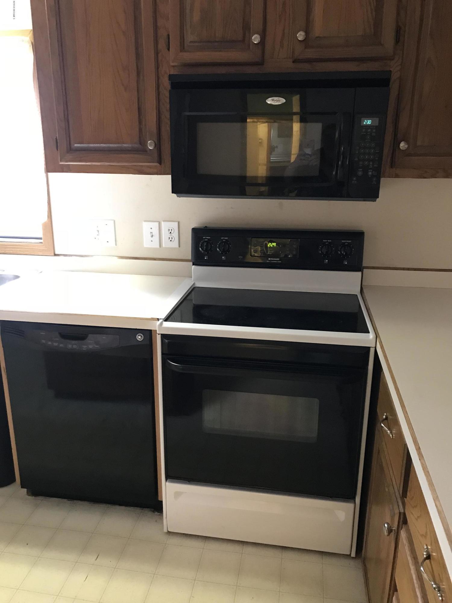 2486 Maco Road Northeast Leland, NC 28451 - Photo 24 of 43 All Appliances Convey