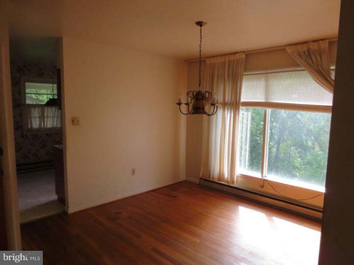 1916 Hill Road Reading, PA 19602 - Photo 4 of 11 Dining Room