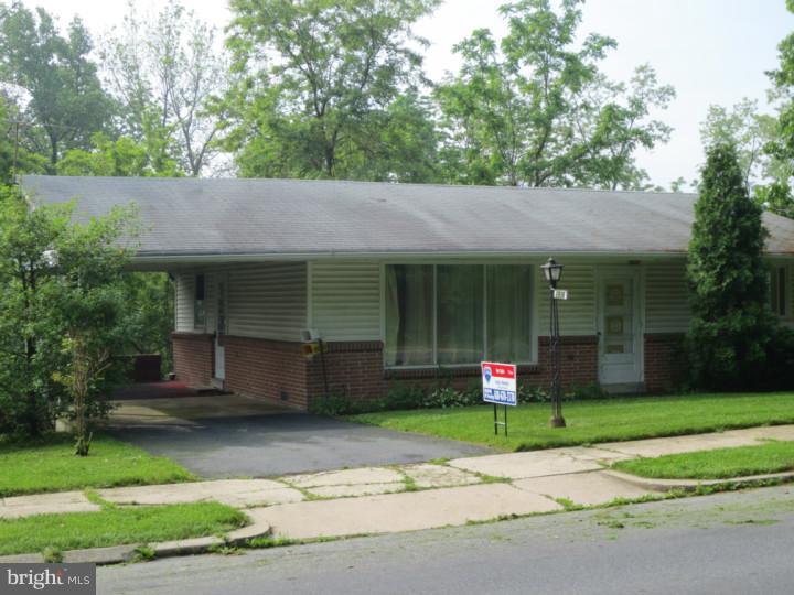 1916 Hill Road Reading, PA 19602 - Photo 9 of 11 Exterior