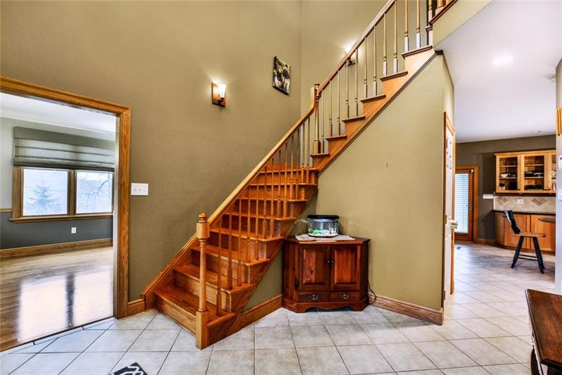 186 Davidson Road Mars, PA 16046 - Photo 2 of 25