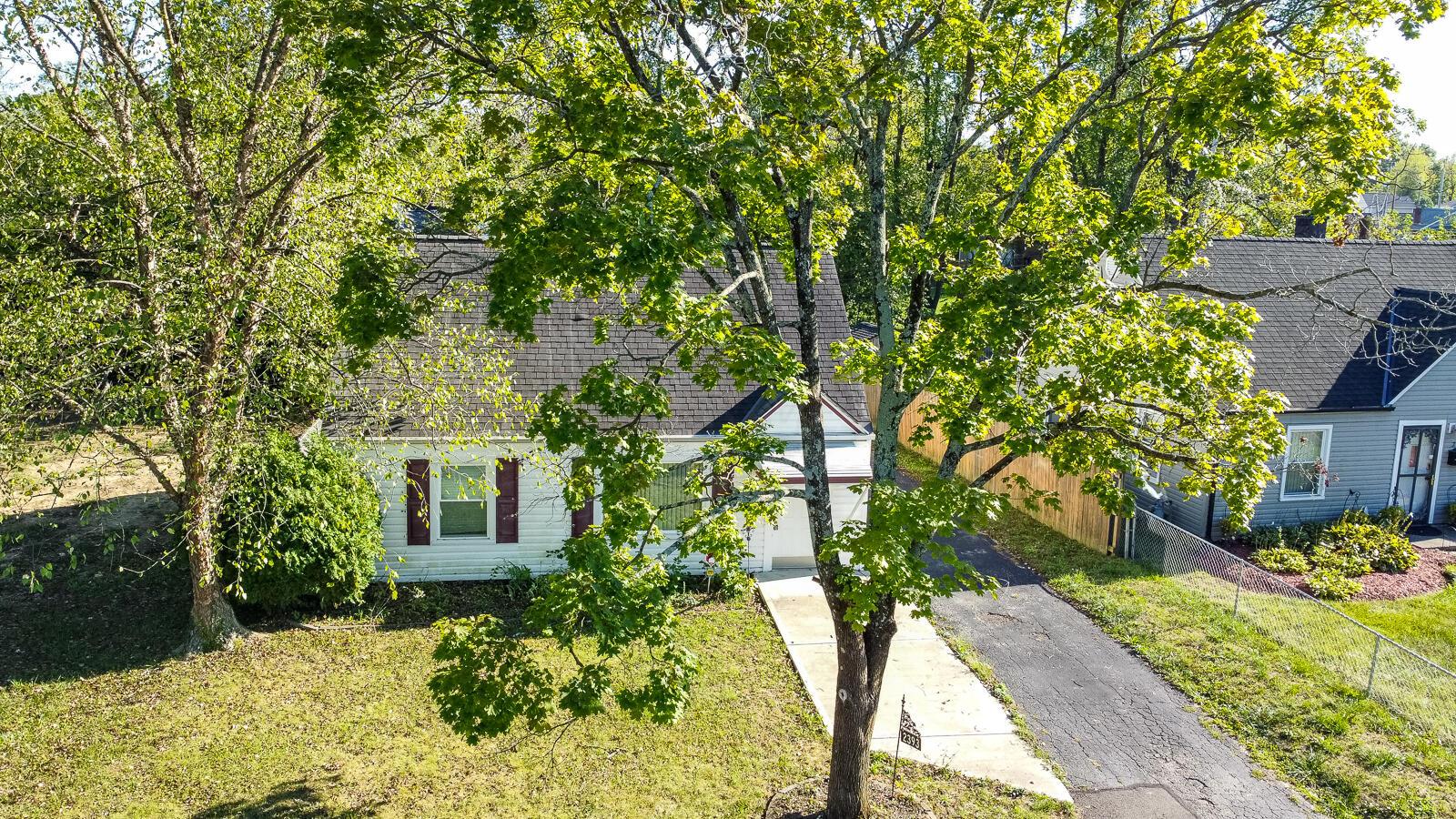 2393 Lindale Road Columbus, OH 43224 - Photo 28 of 42 2393 Lindale-28