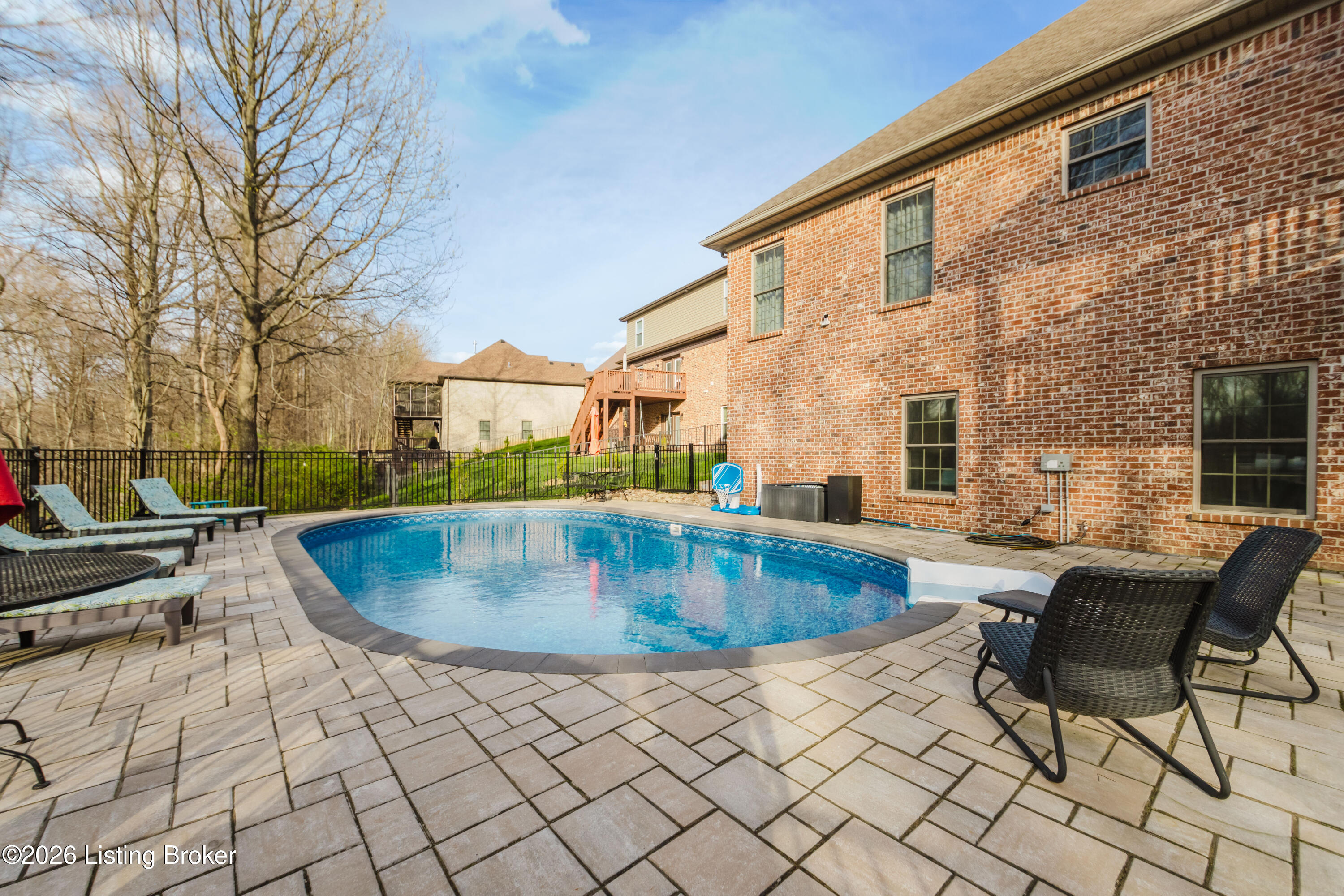 7705 Aspen Ridge Road Louisville, KY 40214 - Photo 58 of 76 7705 Aspen Ridge Road - HAGAN MEDIA-56