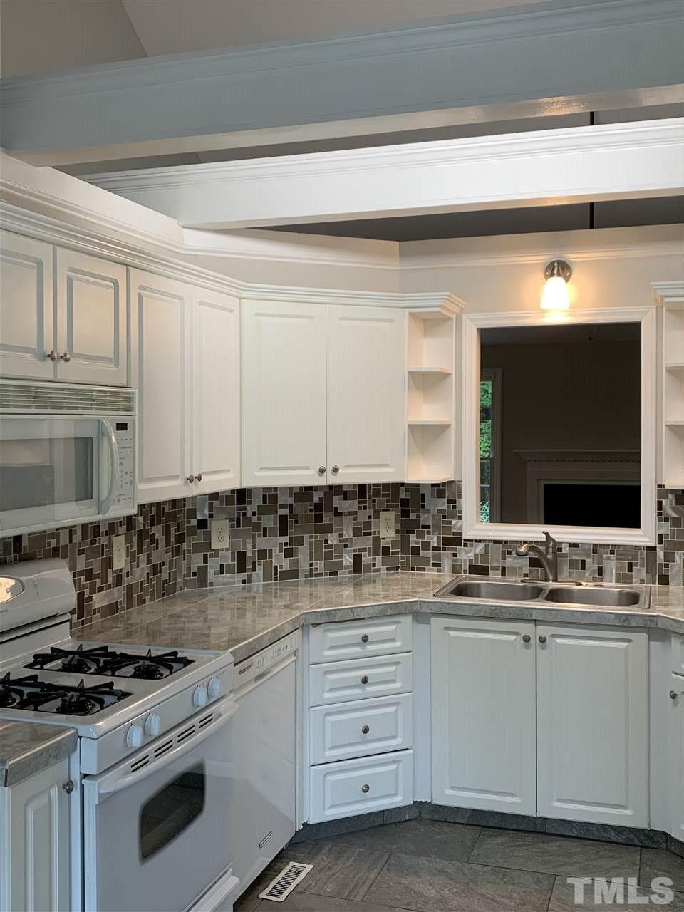 2009 Umstead Road Durham, NC 27712 - Photo 6 of 29