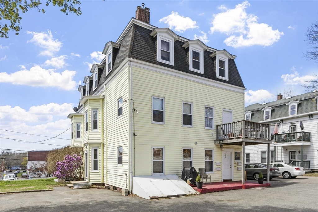 155 Maple Street, Unit 1 Danvers, MA 01923 - Photo 16 of 21