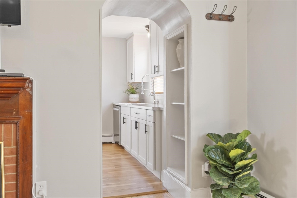 155 Maple Street, Unit 1 Danvers, MA 01923 - Photo 5 of 21