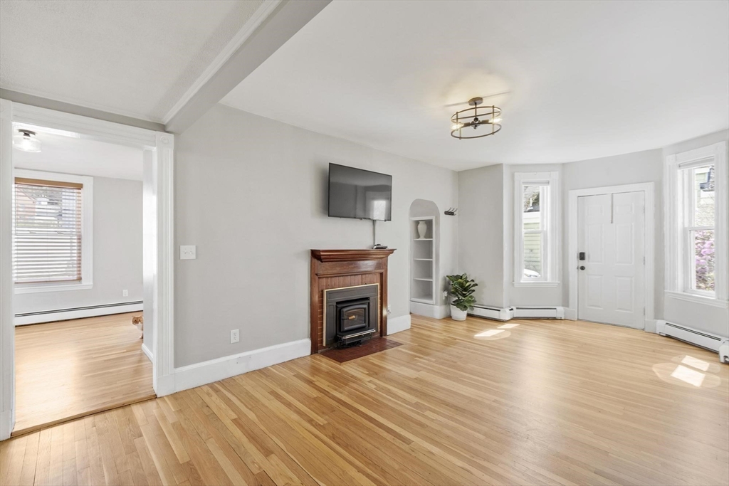 155 Maple Street, Unit 1 Danvers, MA 01923 - Photo 8 of 21