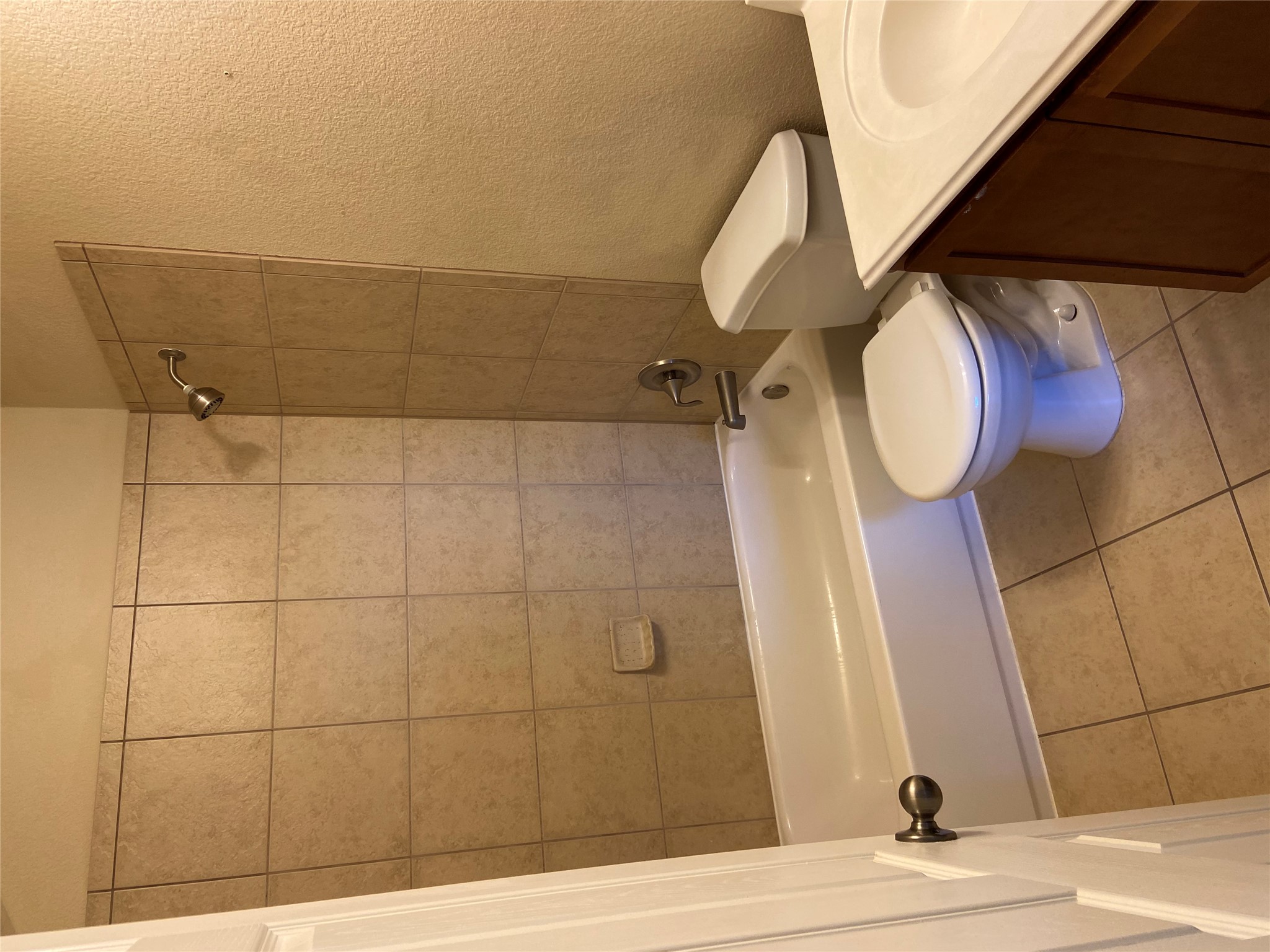 1501 Rimstone Drive Cedar Park, TX 78613 - Photo 15 of 20 Private guest bathroom for one of the upstairs bedrooms