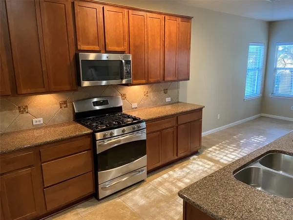 $2,975 | 1501 Rimstone Drive, Cedar Park, TX 78613