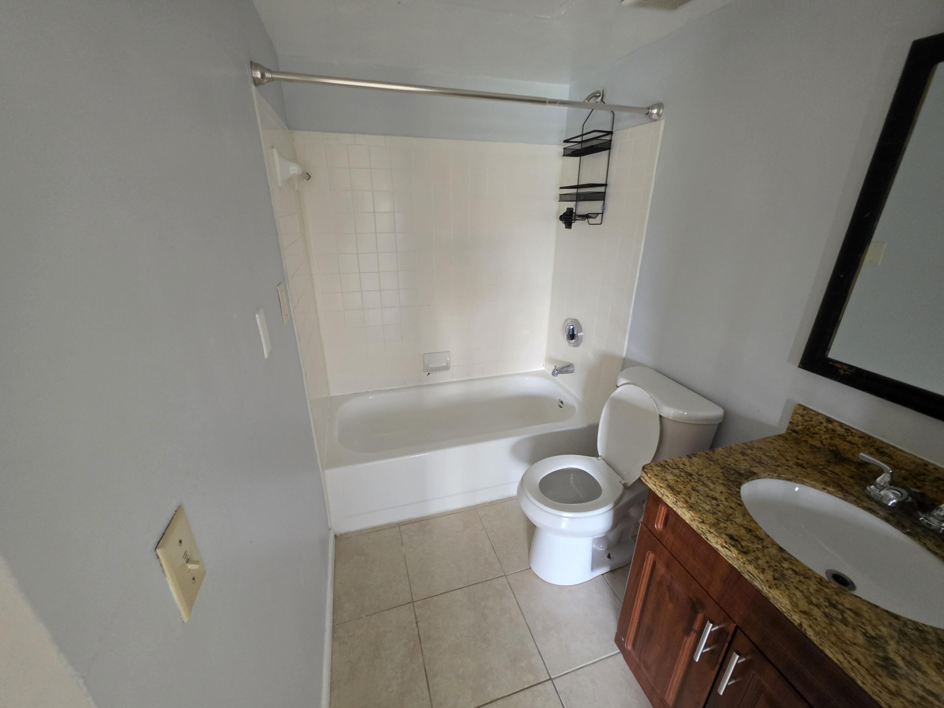 18340 Northwest 68th Avenue, Unit F Hialeah, FL 33015 - Photo 4 of 15 3