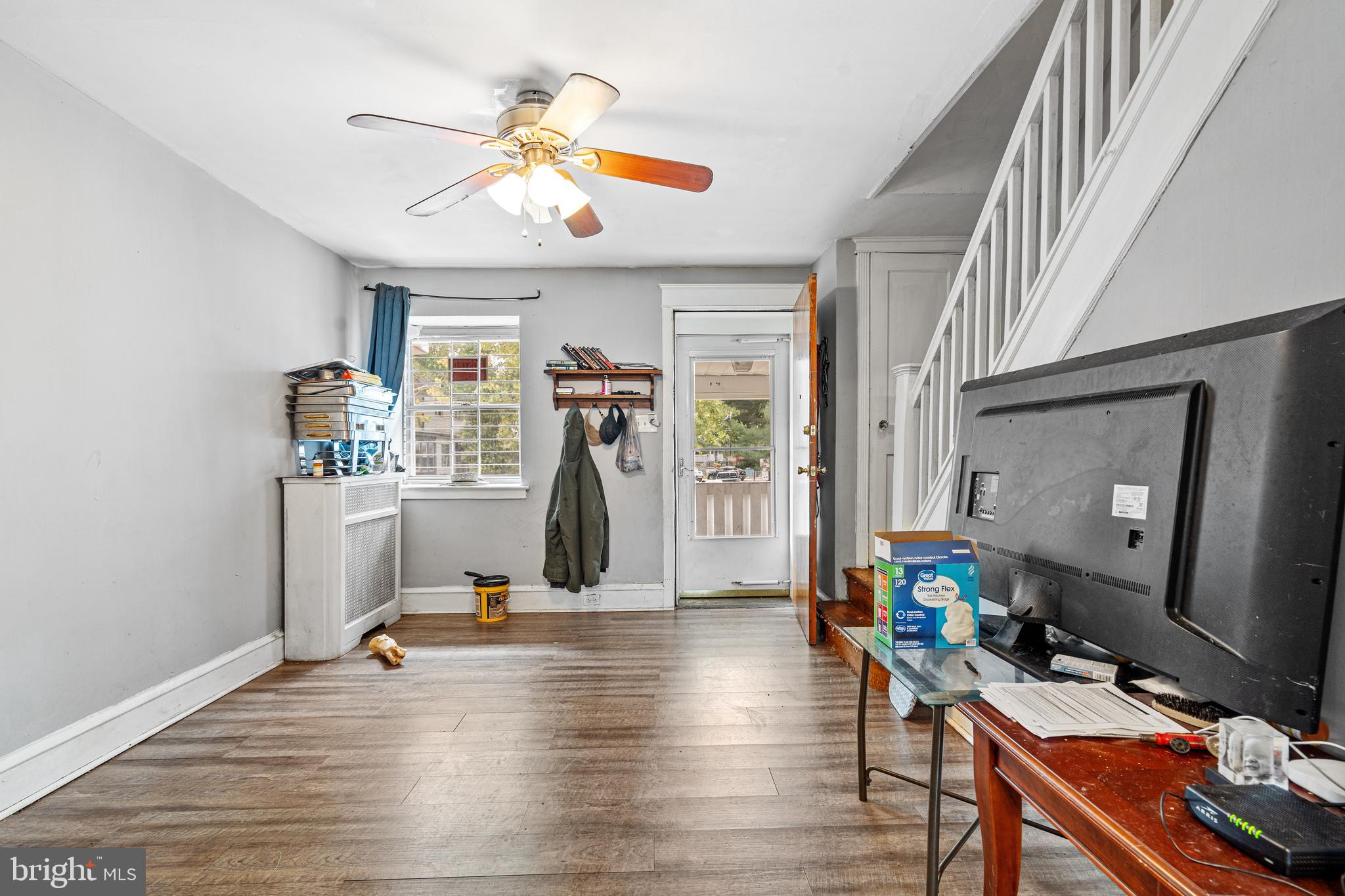 7251 Guilford Road Upper Darby, PA 19082 - Photo 4 of 20