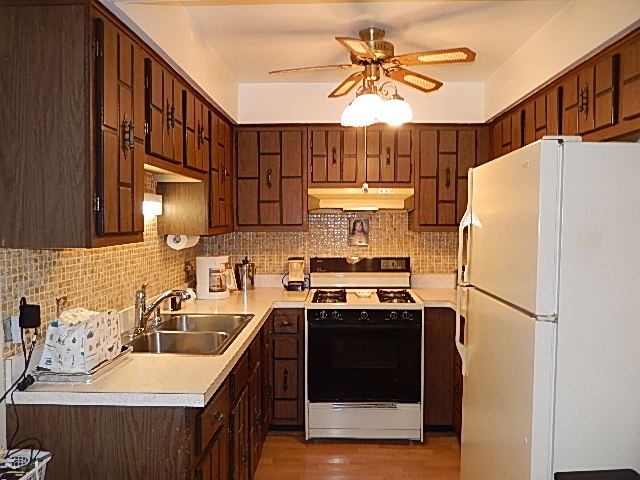 6045 103rd Street, Unit 1W Chicago Ridge, IL 60415 - Photo 9 of 19