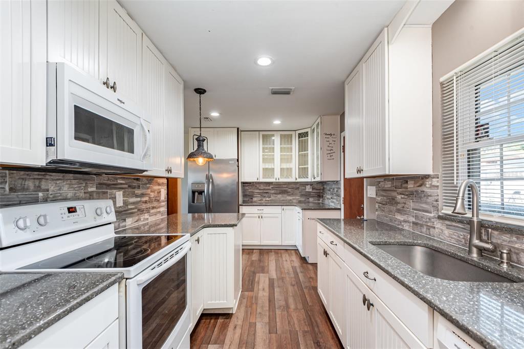 404 Grand Rondo East Crescent City, FL 32112 - Photo 15 of 40