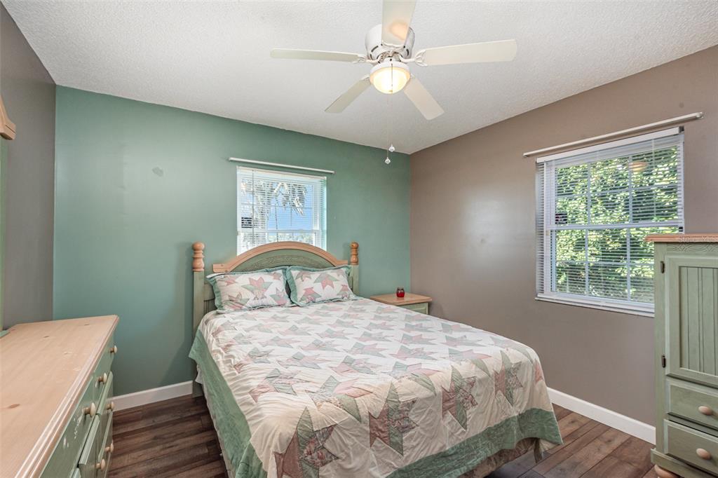 404 Grand Rondo East Crescent City, FL 32112 - Photo 18 of 40