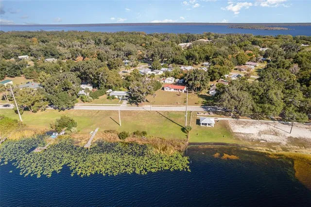 $349,000 | 404 Grand Rondo East, Crescent City, FL 32112