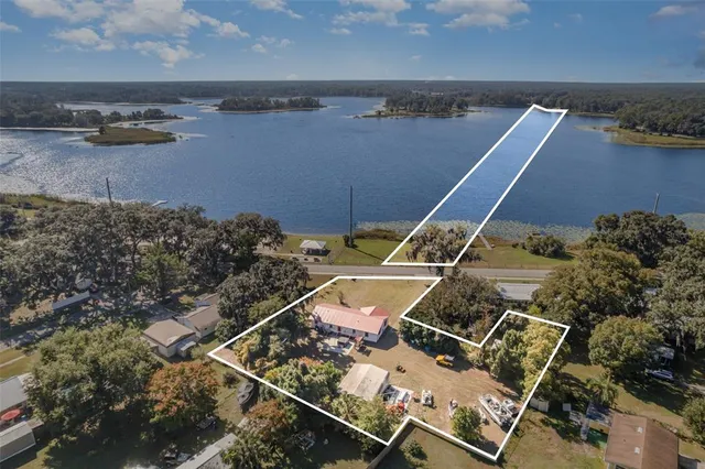 $349,000 | 404 Grand Rondo East, Crescent City, FL 32112