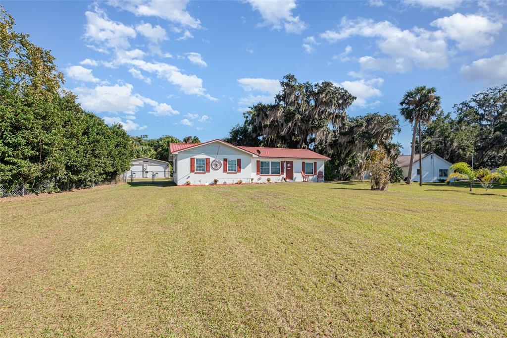 404 Grand Rondo East Crescent City, FL 32112 - Photo 4 of 40