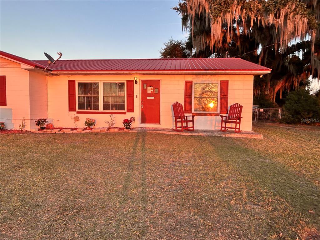 404 Grand Rondo East Crescent City, FL 32112 - Photo 6 of 40